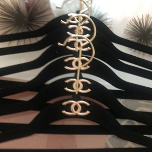 6fancy beautiful hangers $55 all 6 pcs
